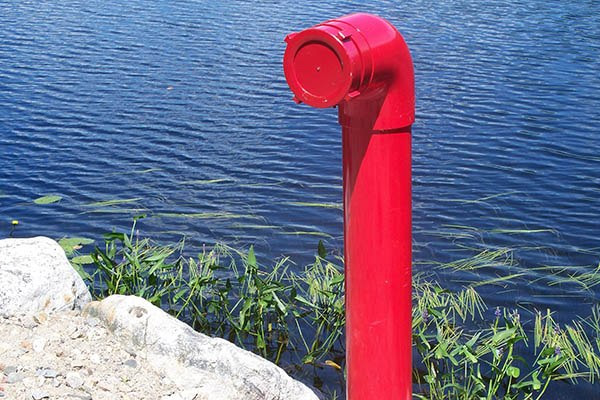 Bassin réserve d'eau incendie